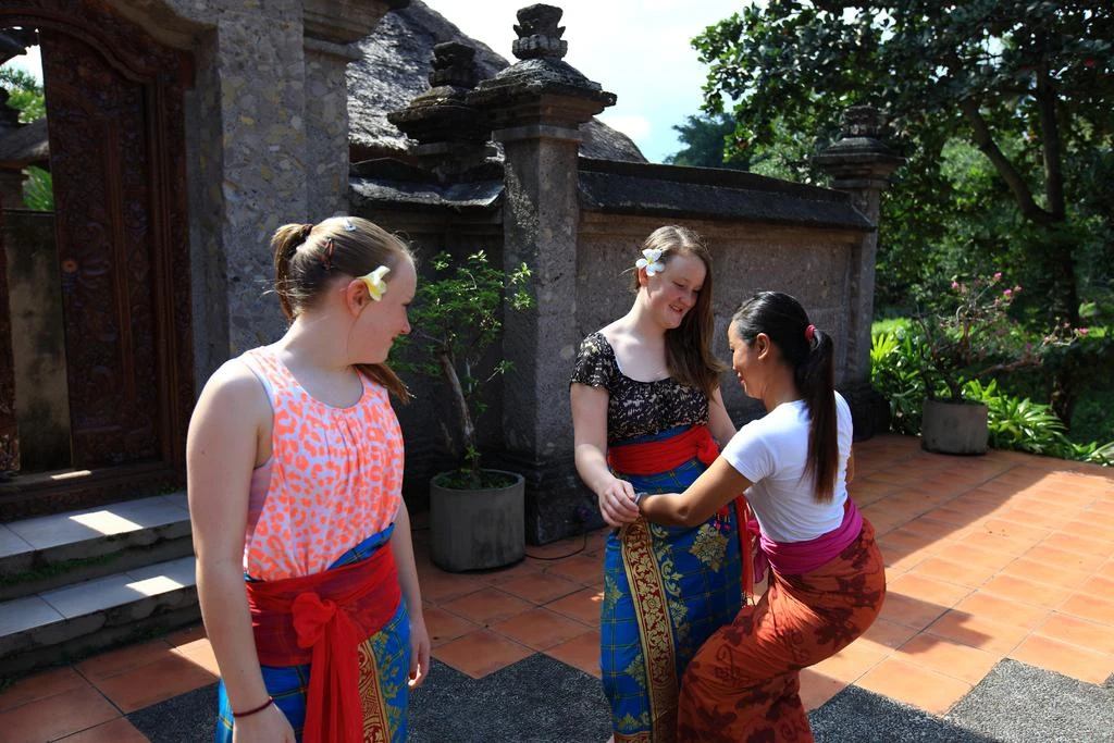 Balinese Dancing Class